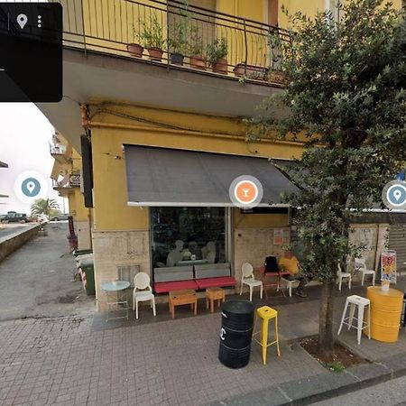 Stanze Sul Mare Bed & Breakfast Салерно Екстериор снимка