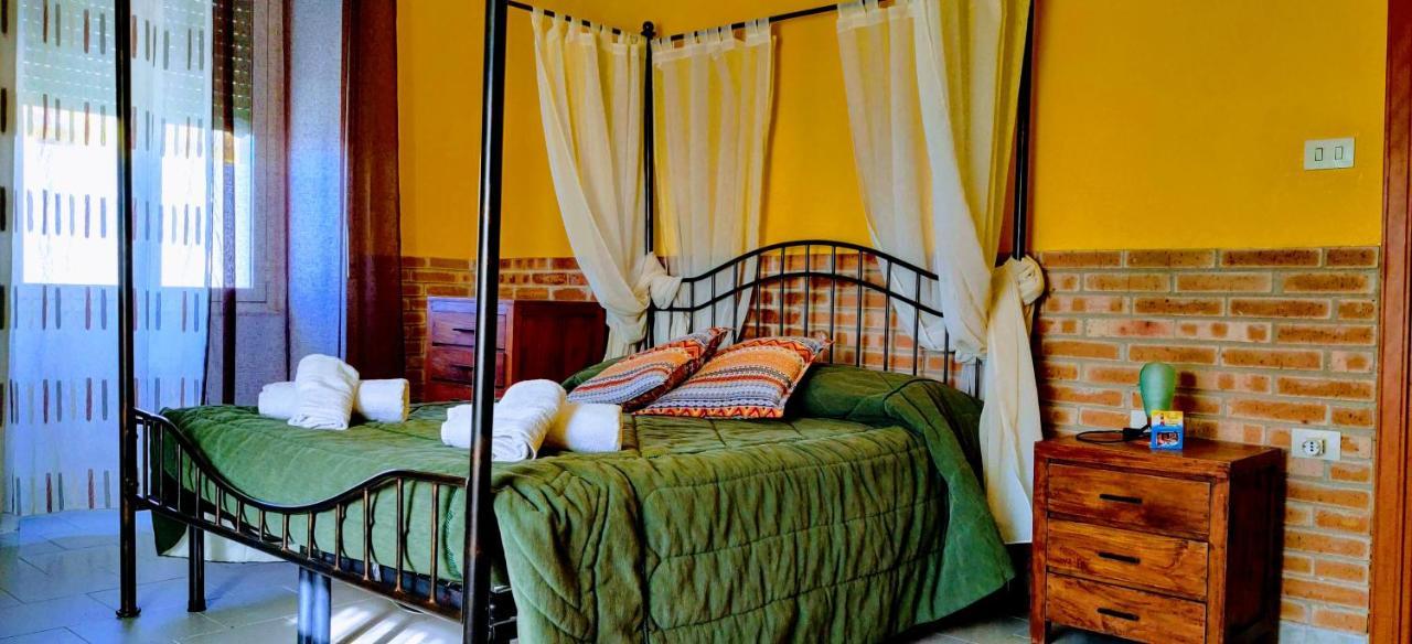 Stanze Sul Mare Bed & Breakfast Салерно Екстериор снимка