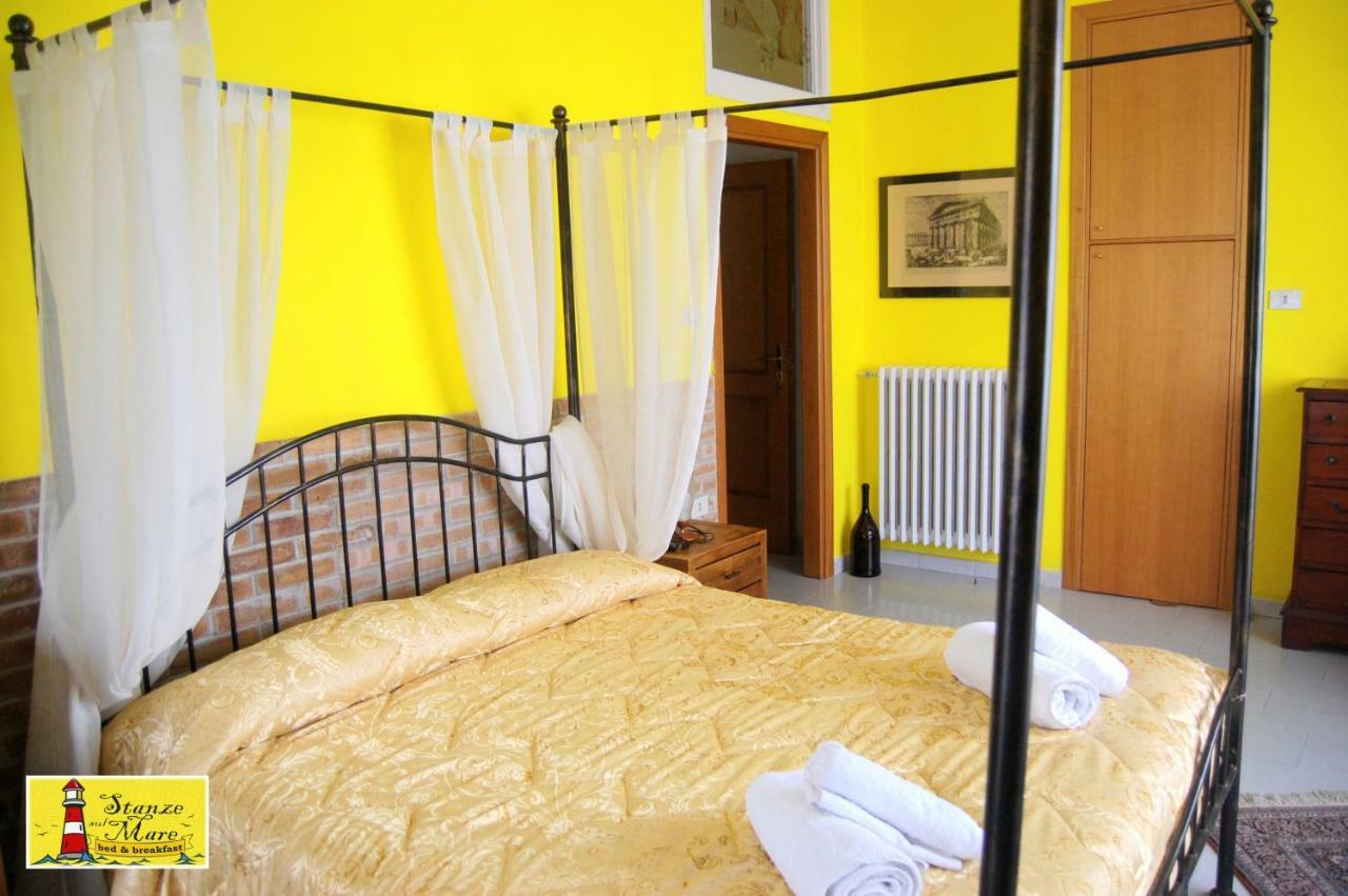 Stanze Sul Mare Bed & Breakfast Салерно Екстериор снимка